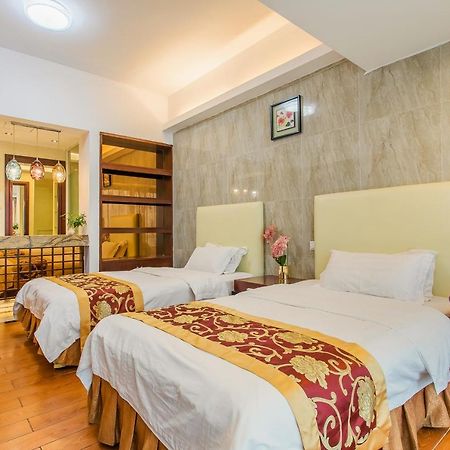 Grand Continental Apartment Canton Esterno foto